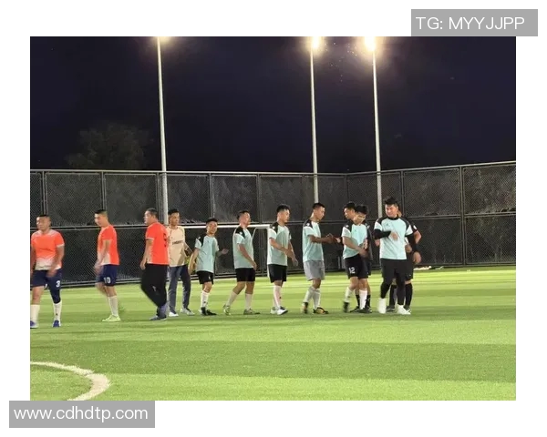 风格独具的足球巨星：他们如何用个性演绎绿茵场上的精彩瞬间